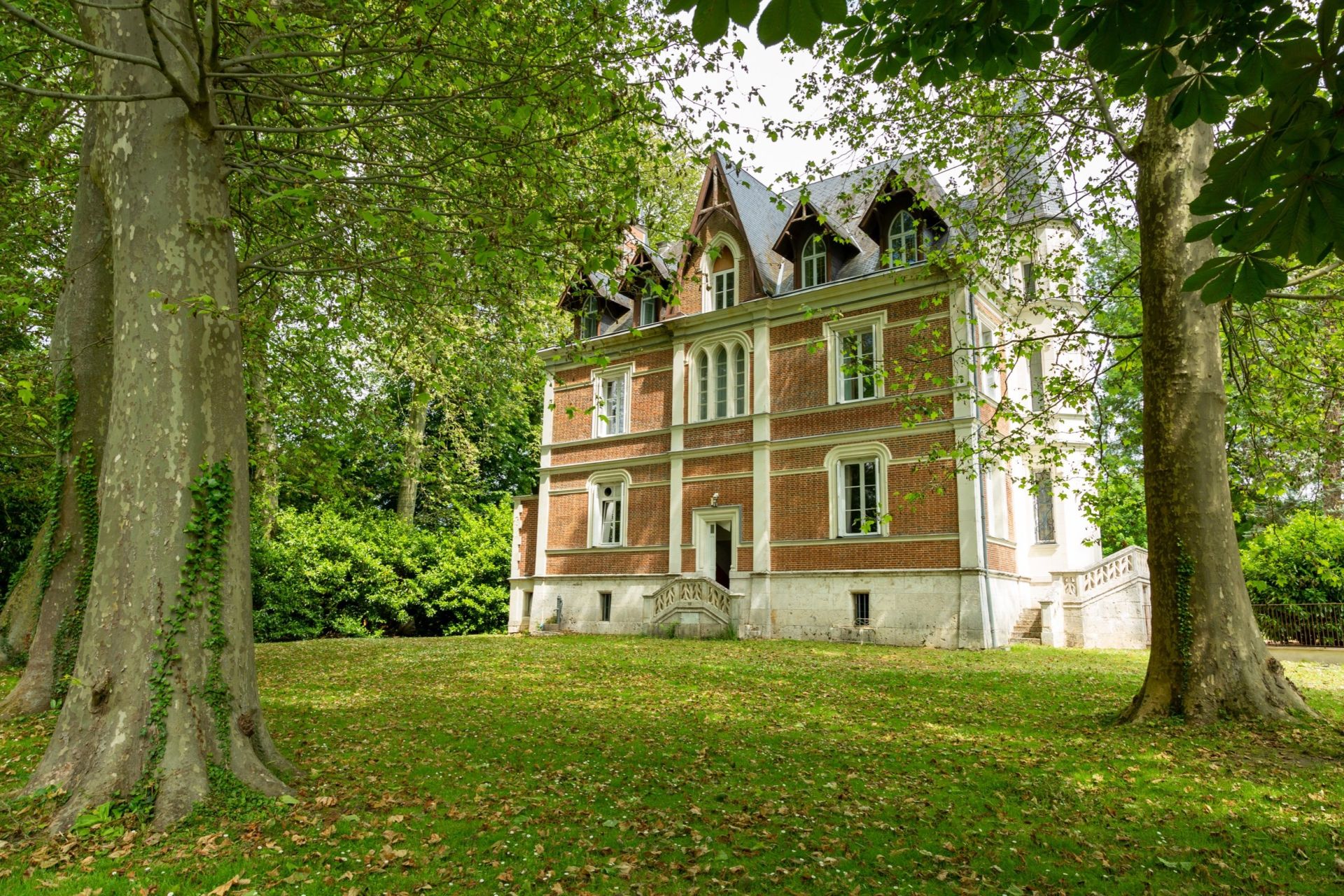 manor house 16 rooms for sale on CONTRES (41700)