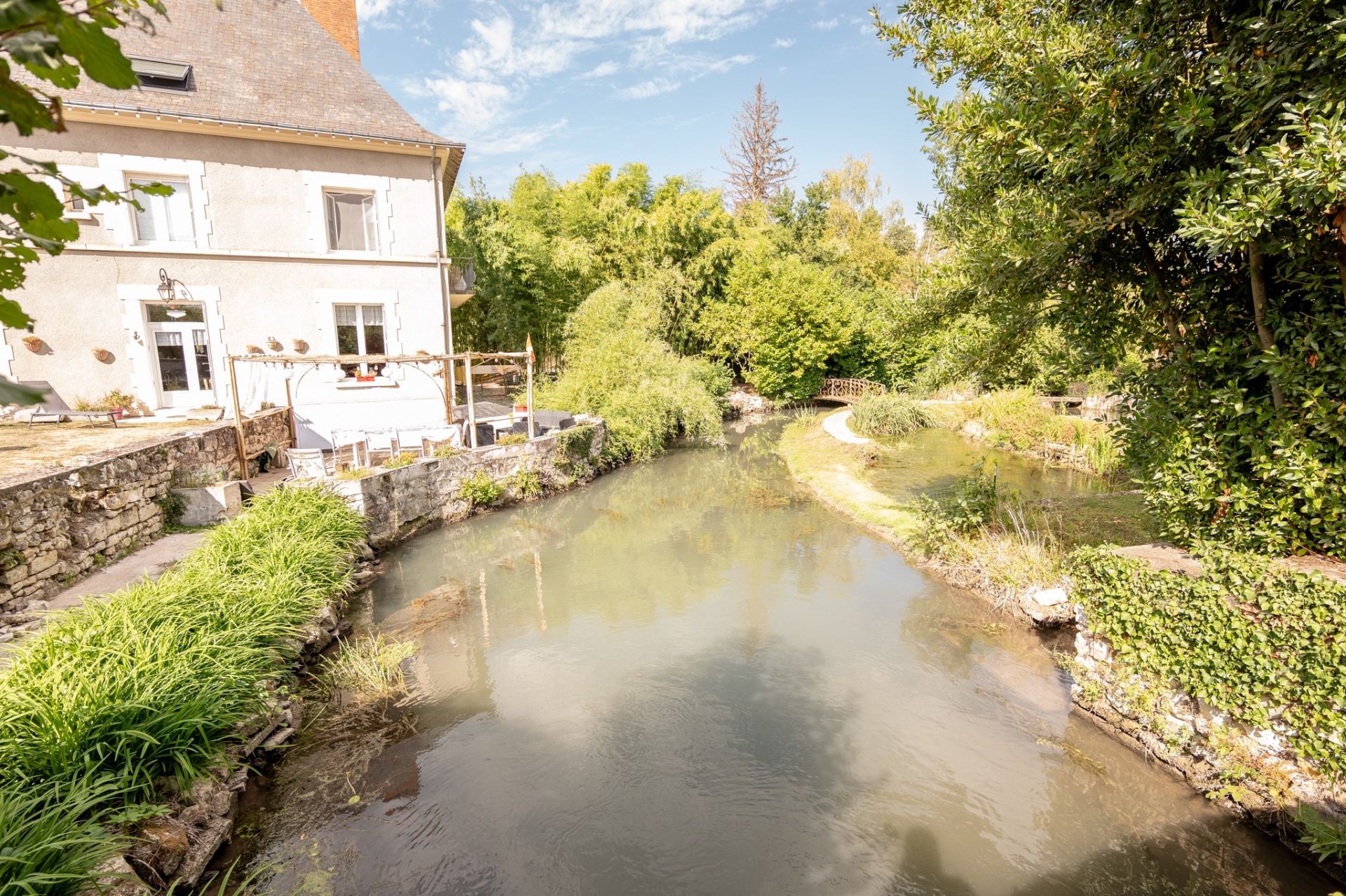 maison de maître 14 pièces en vente sur ST AIGNAN (41110)