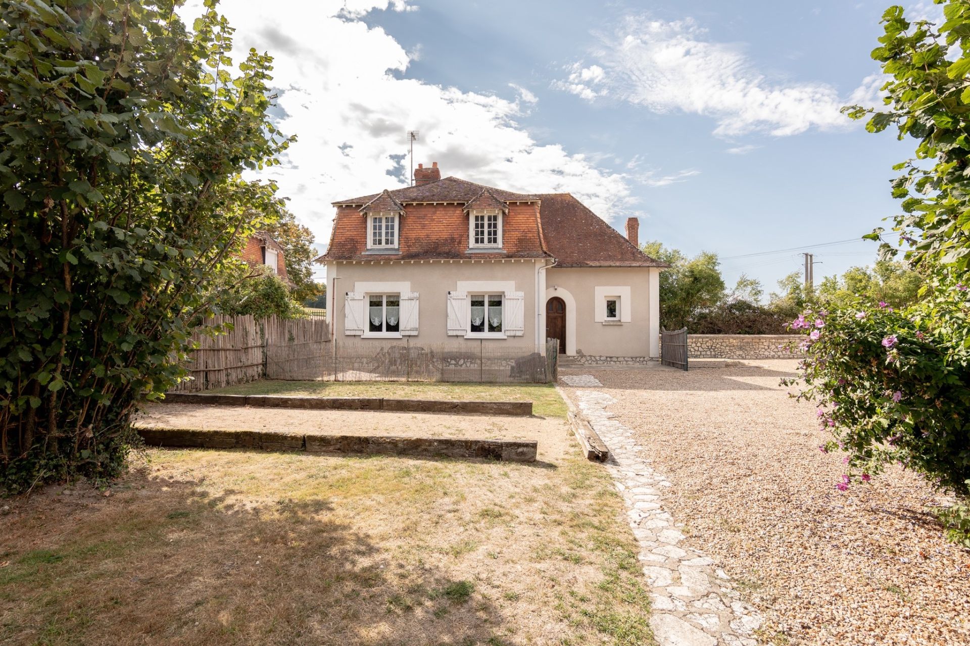 maison bourgeoise 14 pièces en vente sur ST AIGNAN (41110)