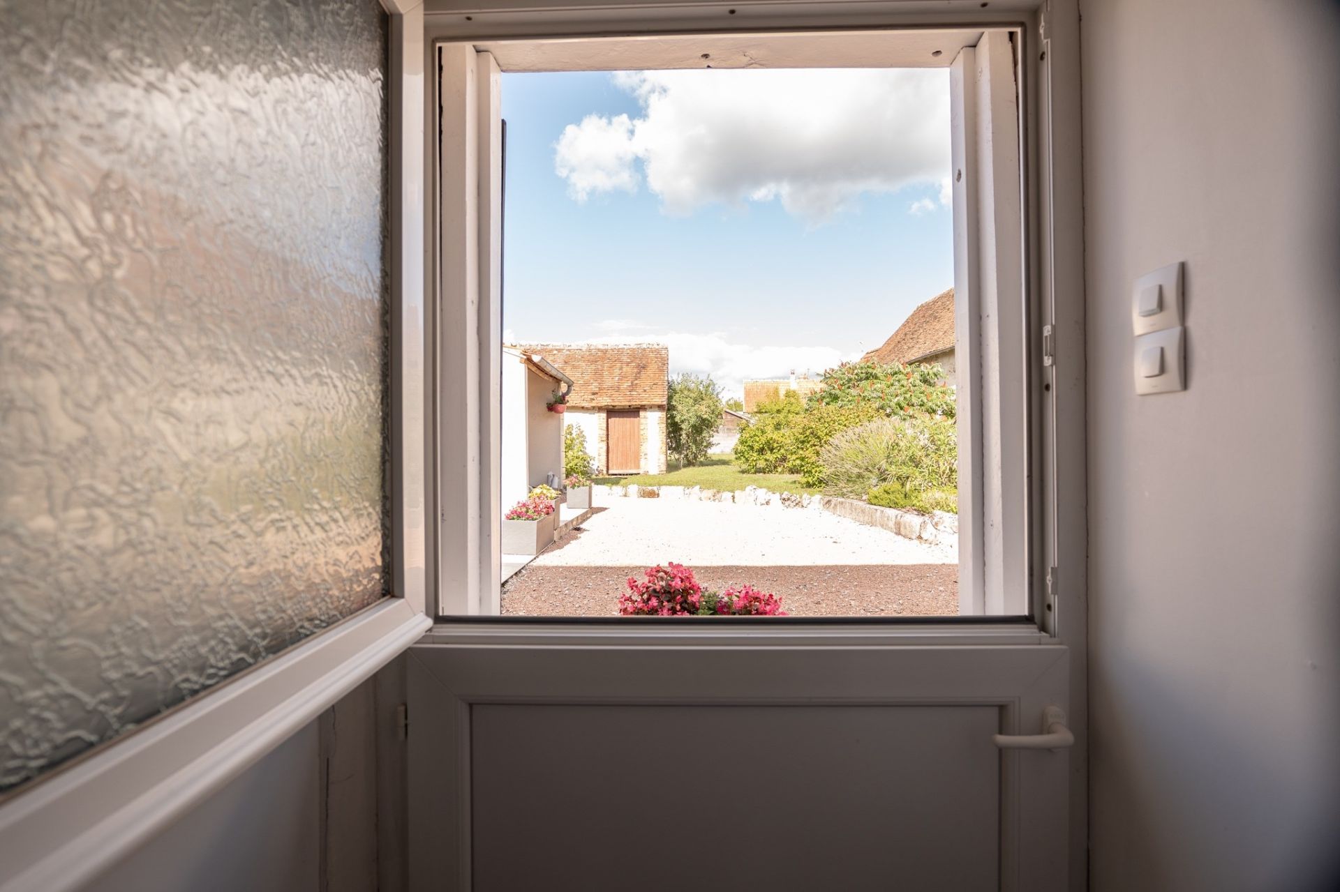 townhouse 8 rooms for sale on ROMORANTIN LANTHENAY (41200)