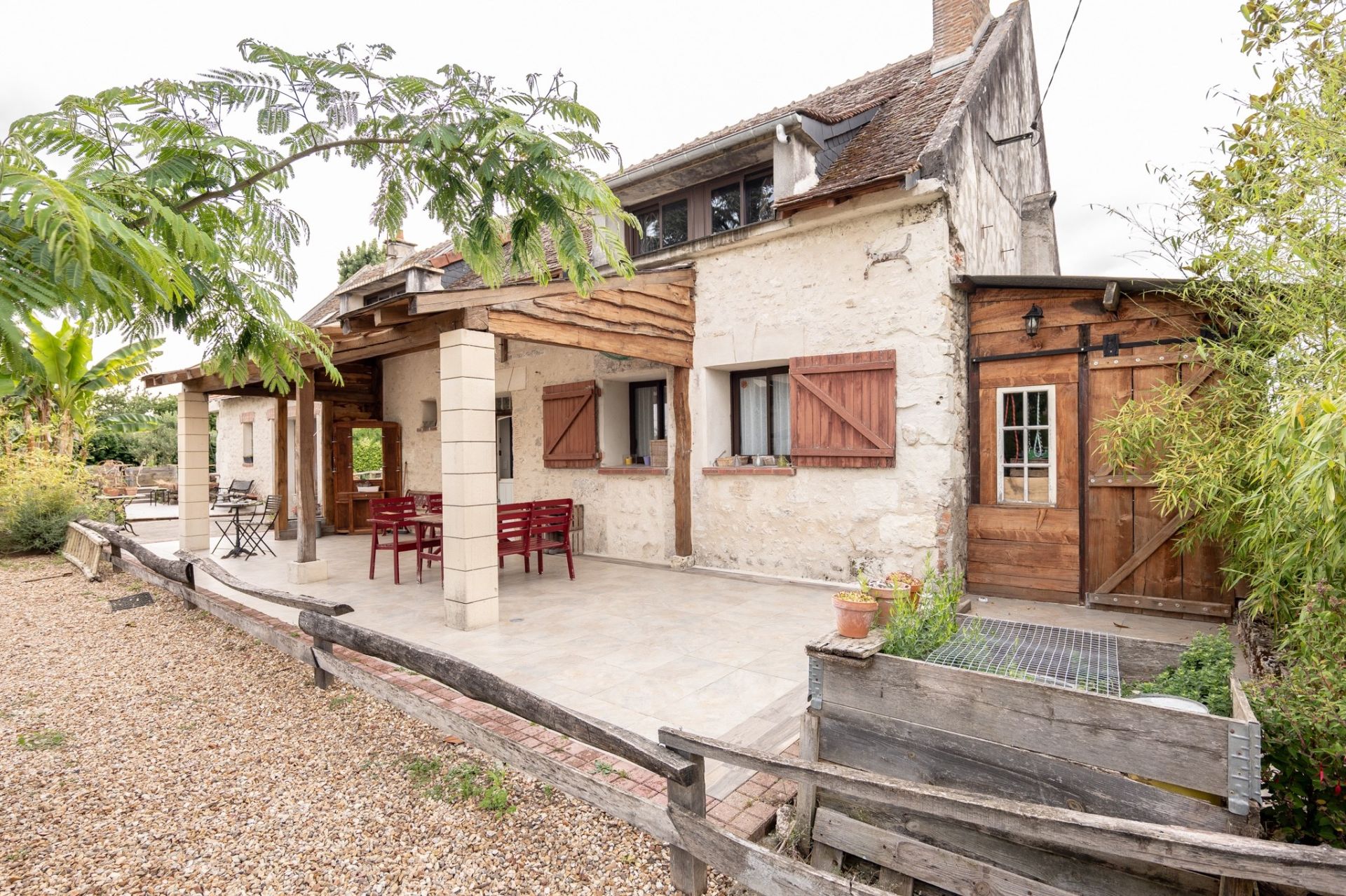 long house 7 rooms for sale on CHOUSSY (41700)