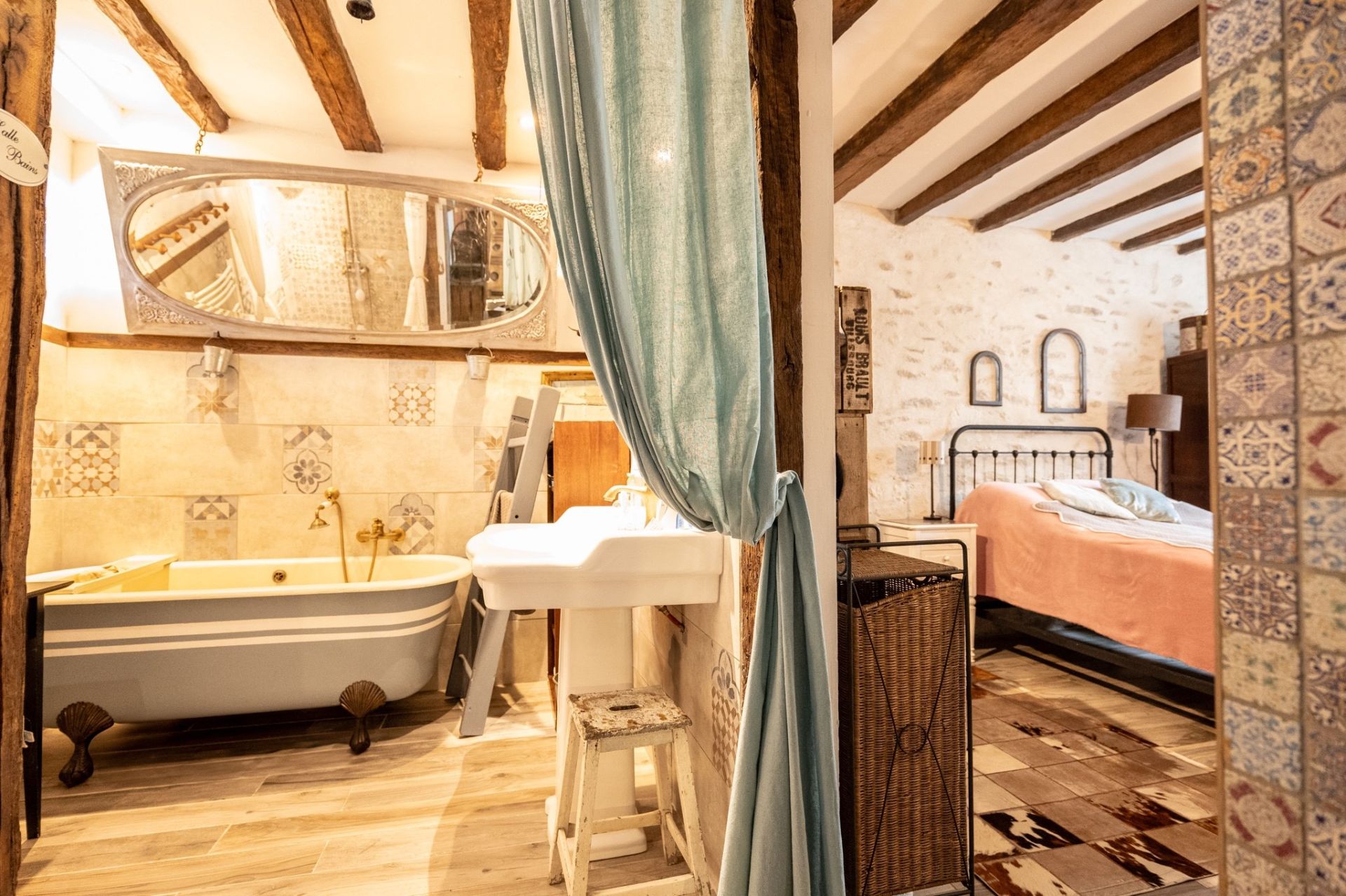 long house 7 rooms for sale on CHOUSSY (41700)