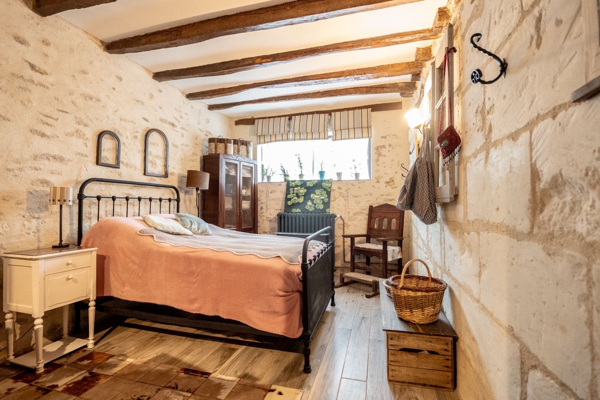 long house 7 rooms for sale on CHOUSSY (41700)