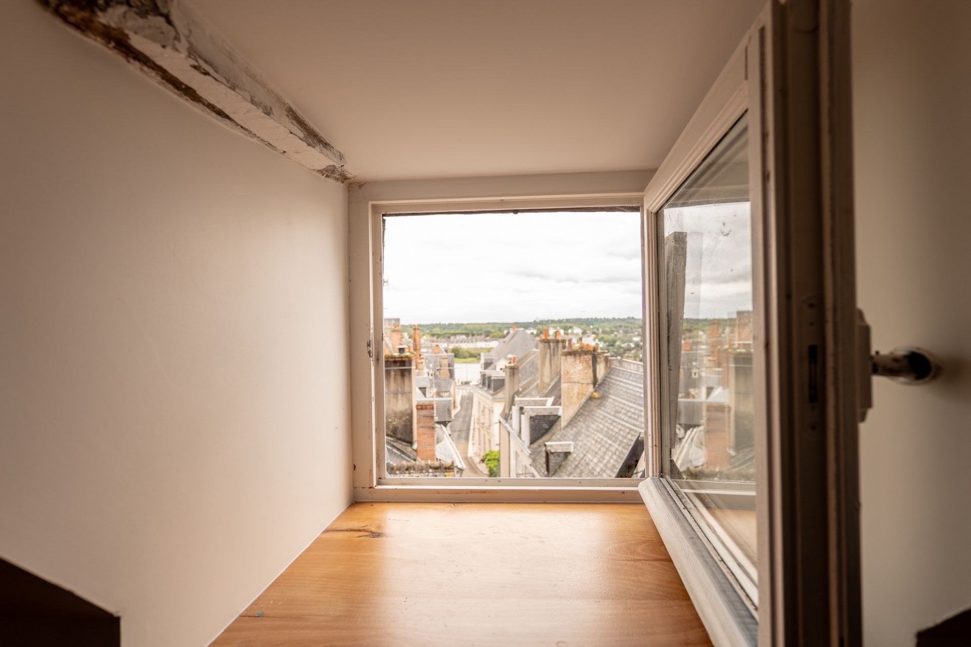duplex 3 rooms for sale on BLOIS (41000)