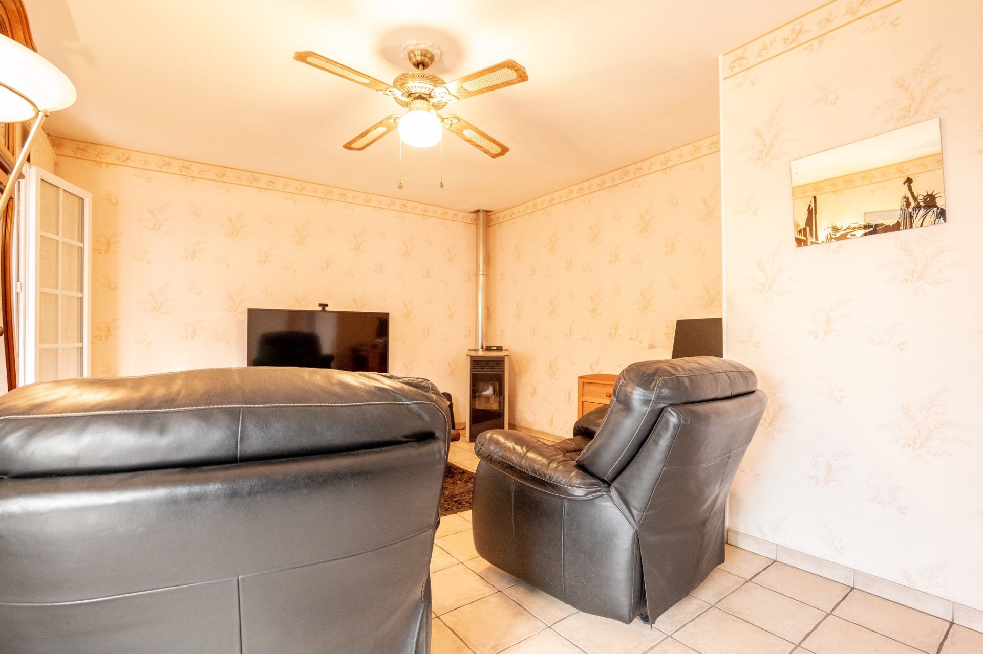 contemporary house 4 rooms for sale on MEUSNES (41130)