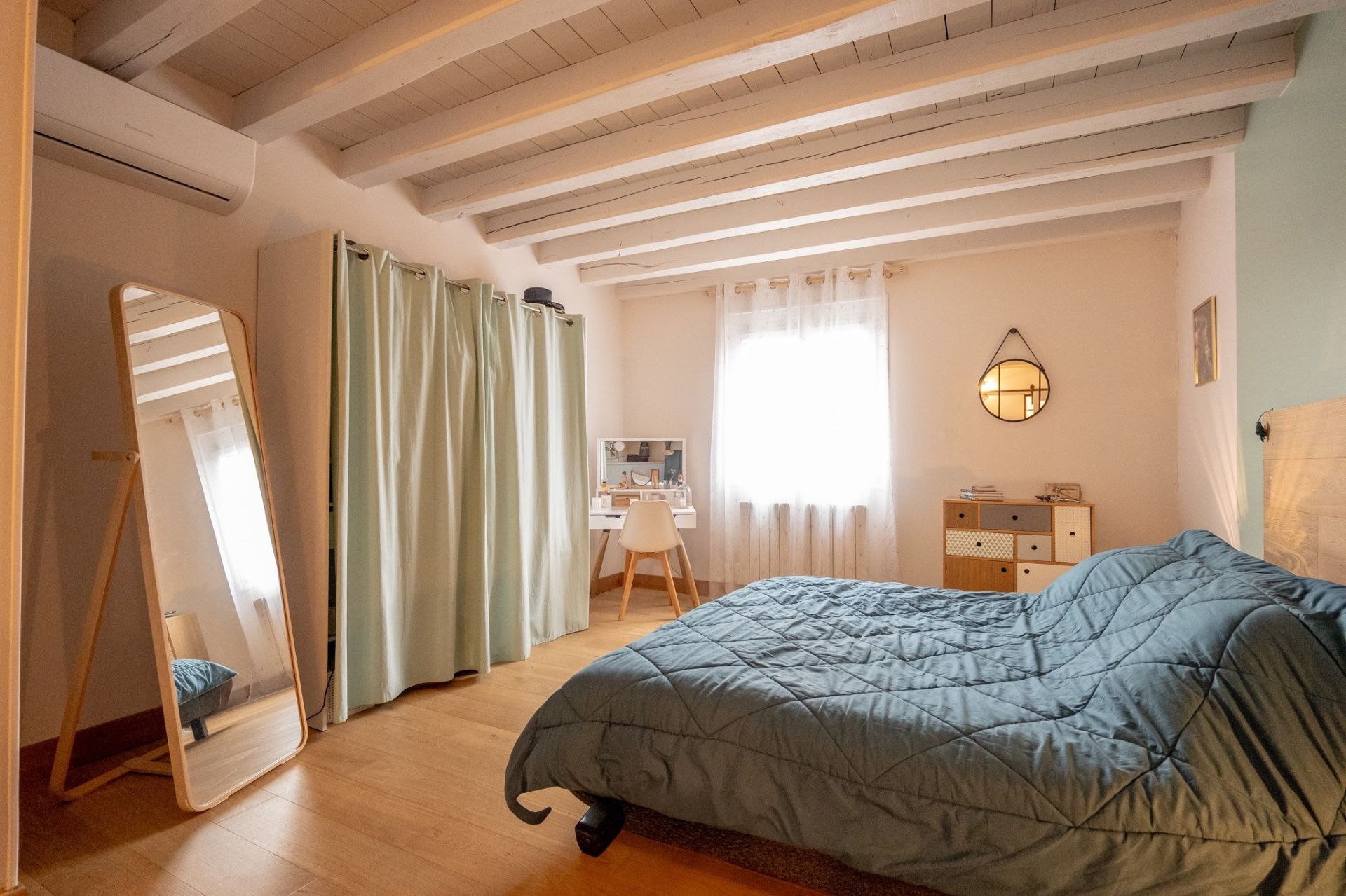 contemporary house 7 rooms for sale on LORGES (41370)