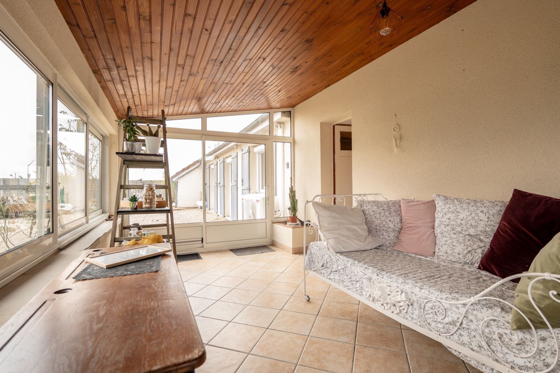 contemporary house 7 rooms for sale on LORGES (41370)