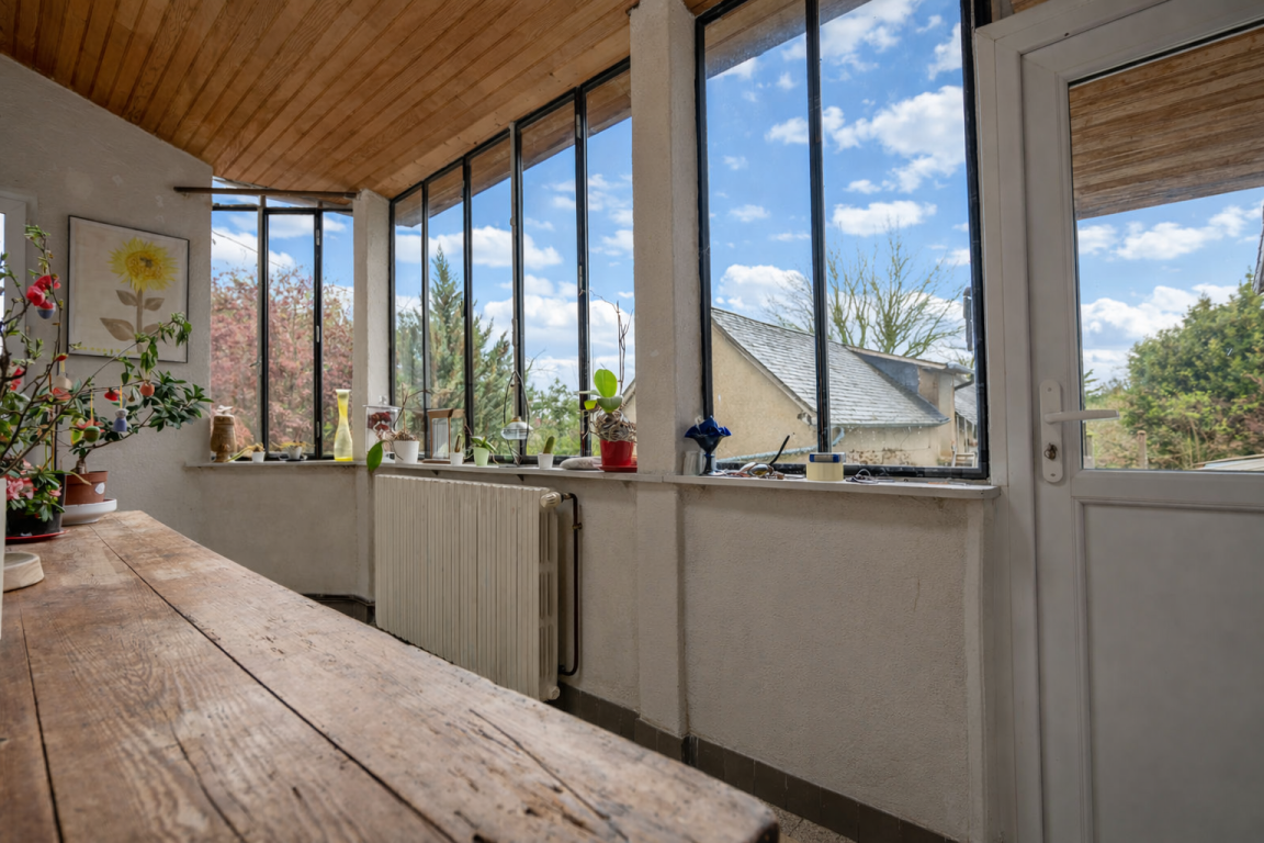 townhouse 6 rooms for sale on VENDOME (41100) - See details