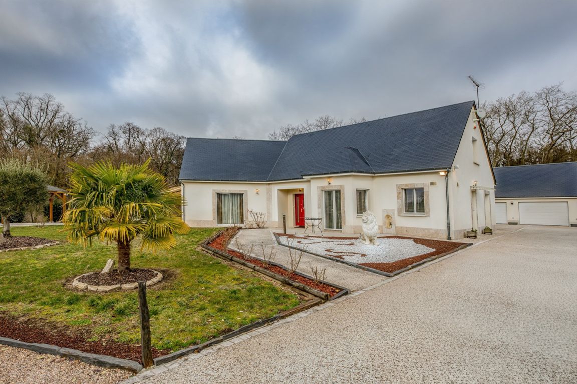 maison d'architecte 8 pièces en vente sur CHAILLES (41120) - Plus de details