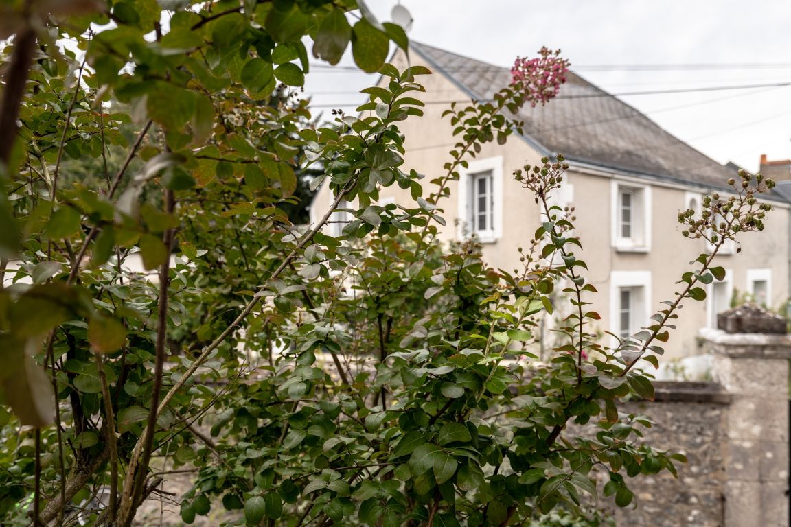 townhouse 7 rooms for sale on BEAUGENCY (45190) - See details