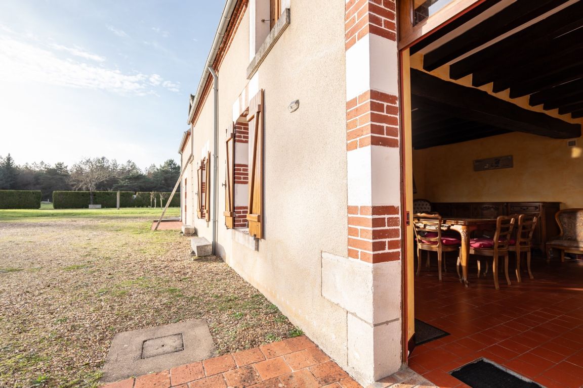 long house 2 rooms for sale on GIEVRES (41130) - See details