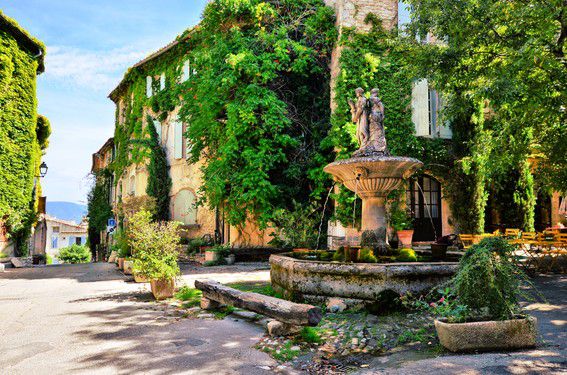 Achat vente propriétés charme villas bord de mer Marseille Salon de Provence